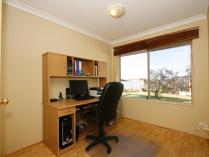 50 Ailsacraig Ramble, Kinross WA 6028