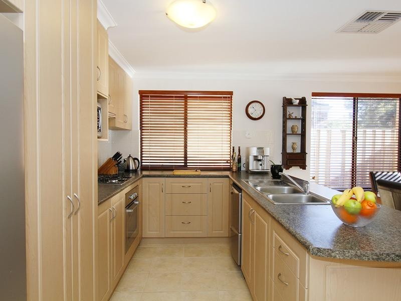 15 Blueboy Rise, Joondalup WA 6027