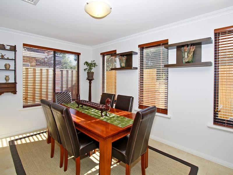 15 Blueboy Rise, Joondalup WA 6027