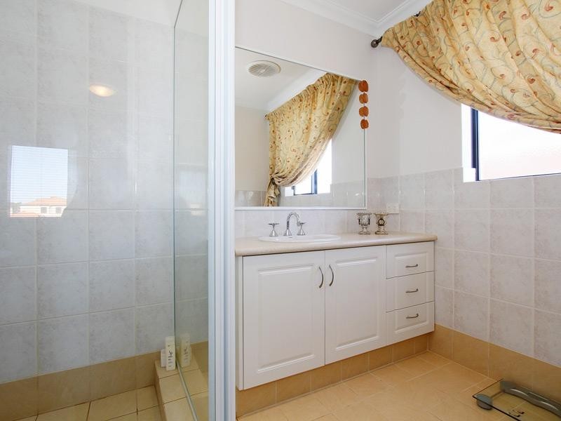 15 Blueboy Rise, Joondalup WA 6027