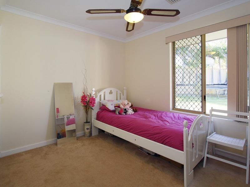 8 Iseo Place, Joondalup WA 6027