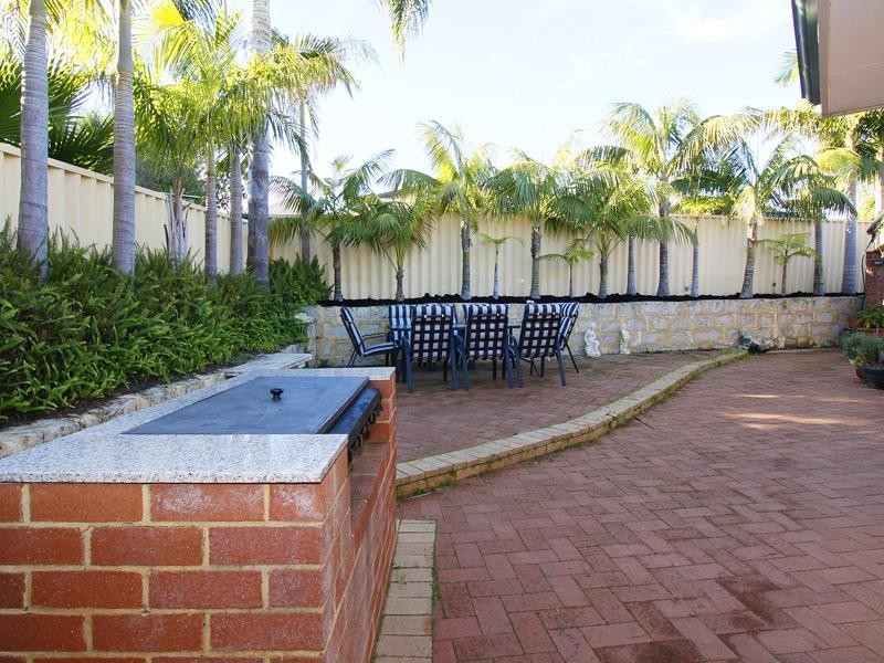 8 Iseo Place, Joondalup WA 6027