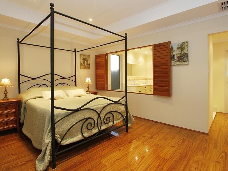 44 Camborne Parkway, Butler WA 6036