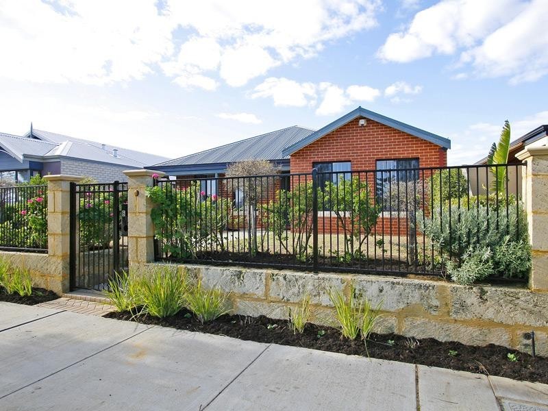 6 Aldreth Lane, Butler WA 6036