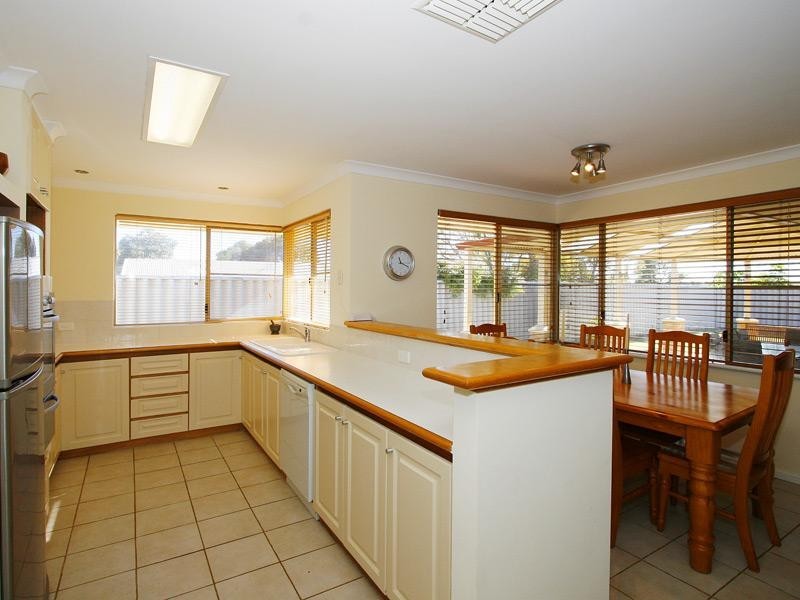 3 Tumba Court, Joondalup WA 6027