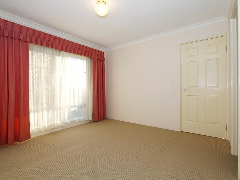 21 Amos Road, Wanneroo WA 6065
