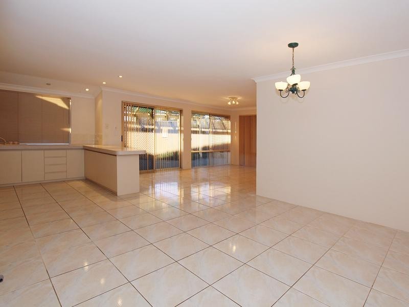 21 Amos Road, Wanneroo WA 6065