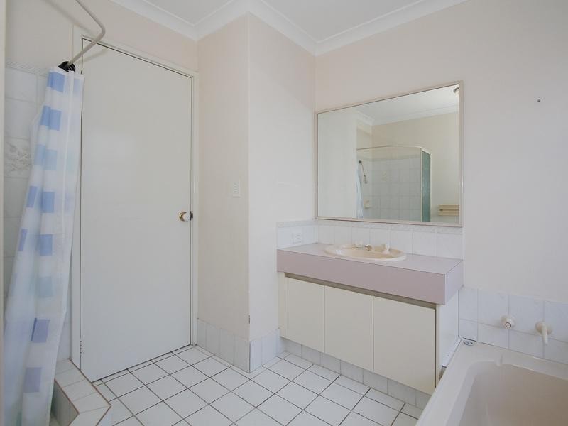 21 Amos Road, Wanneroo WA 6065