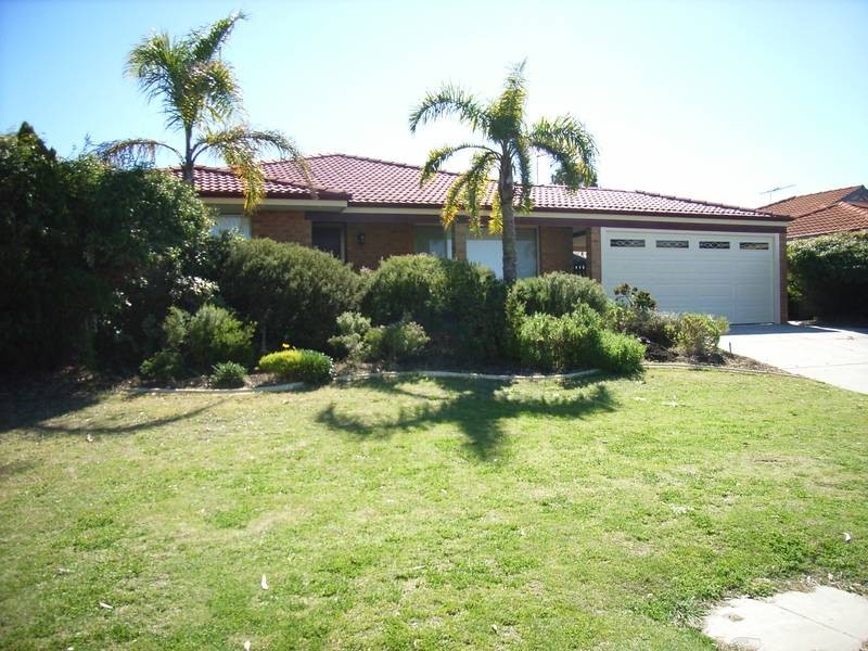 14 Monkton Place, Kinross WA 6028