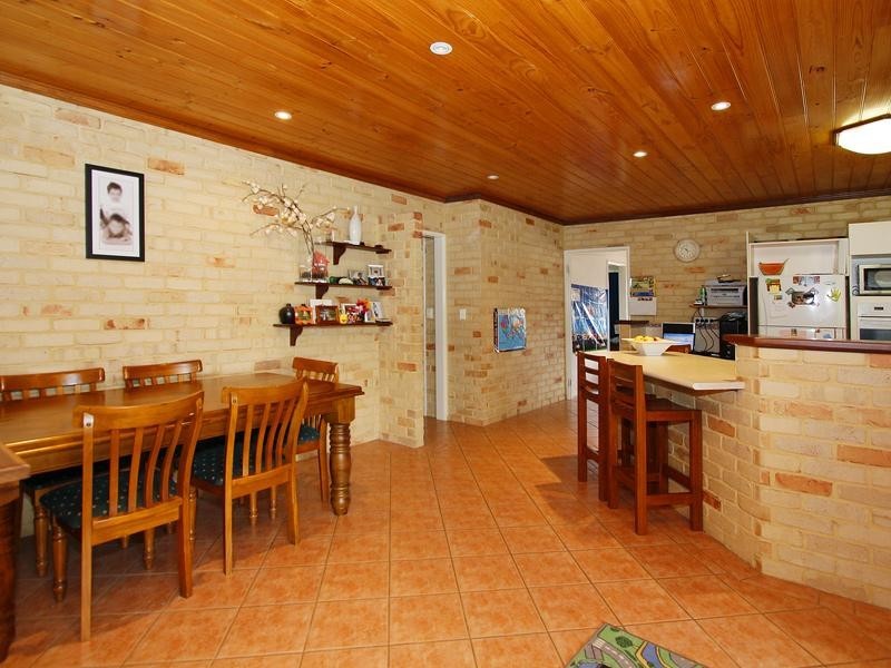 5 Swiftsure Place, Currambine WA 6028