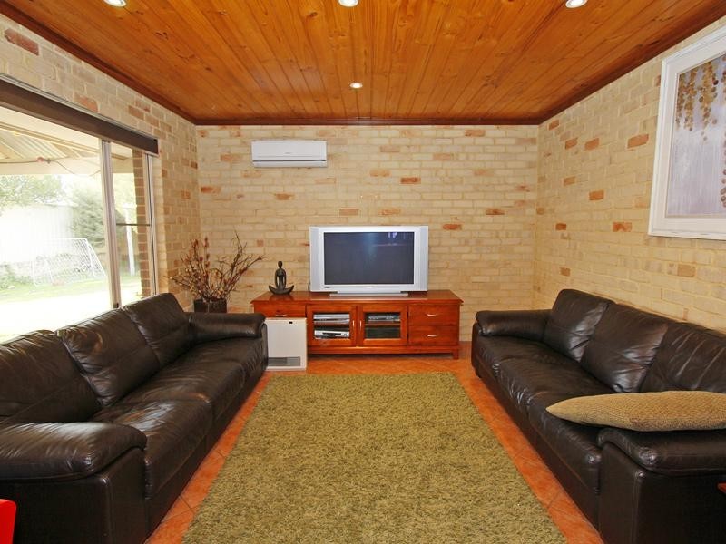 5 Swiftsure Place, Currambine WA 6028