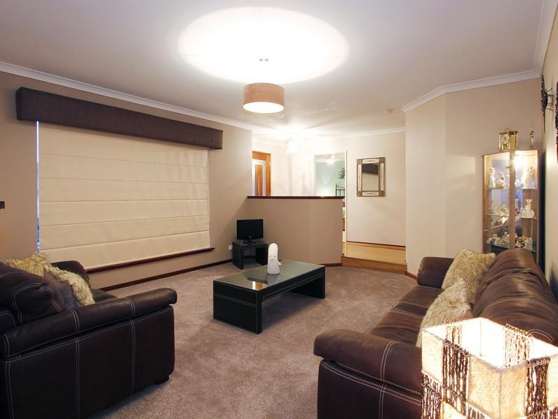 64 Otisco Crescent, Joondalup WA 6027