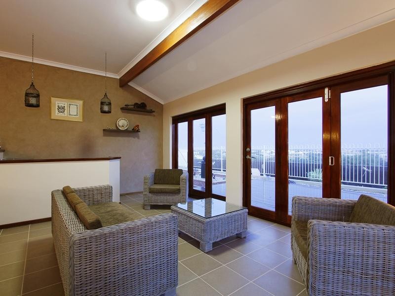 64 Otisco Crescent, Joondalup WA 6027