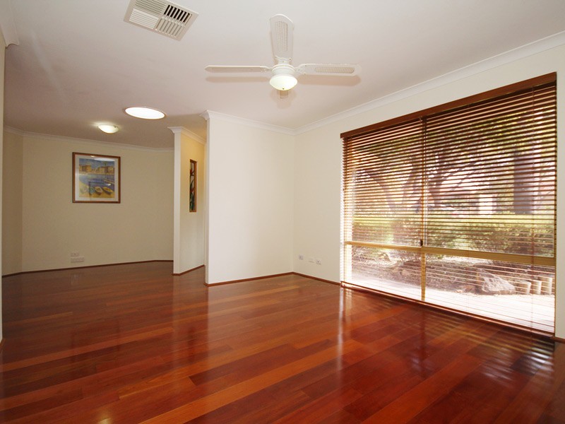 4 Ullswater Glade, Joondalup WA 6027