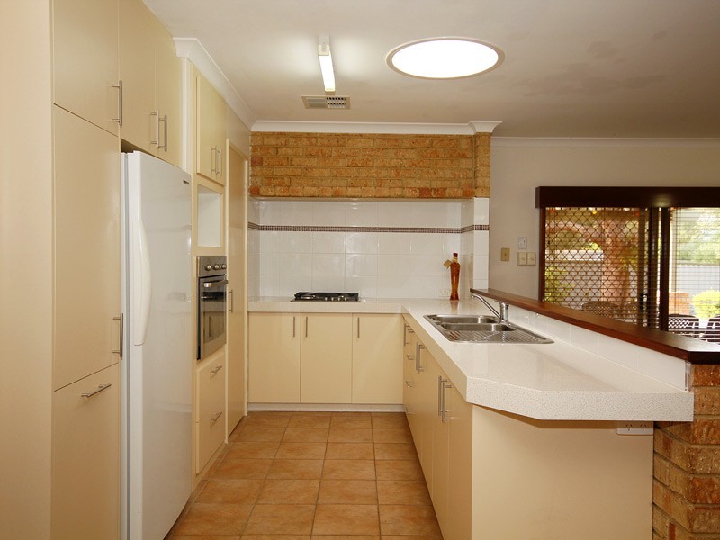 4 Ullswater Glade, Joondalup WA 6027