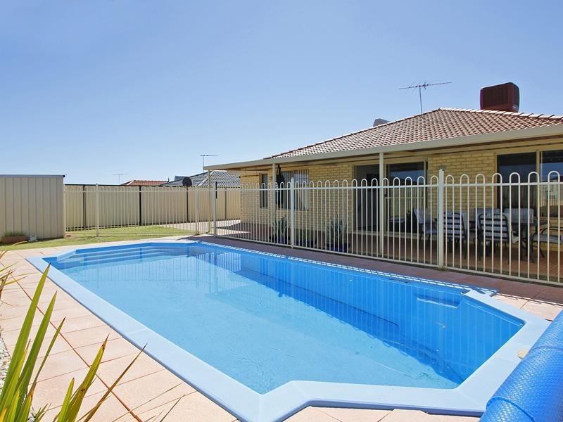 78 Clydebank Crescent, Kinross WA 6028