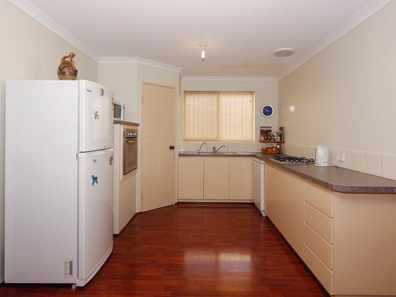 78 Clydebank Crescent, Kinross WA 6028