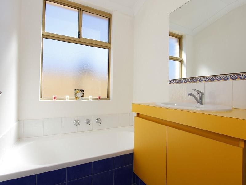 78 Clydebank Crescent, Kinross WA 6028