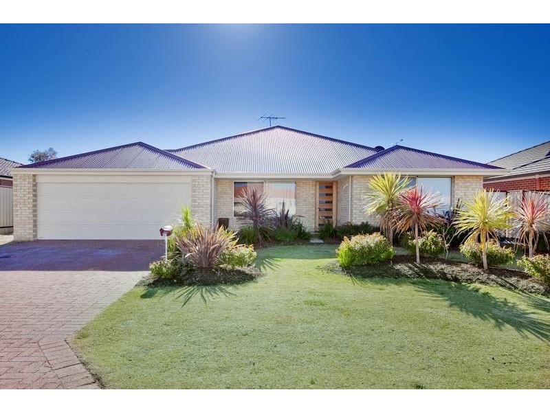 41 Apsley Bend, Tapping WA 6065