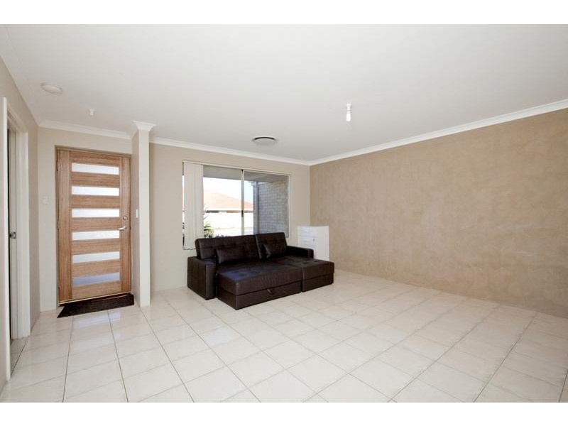 41 Apsley Bend, Tapping WA 6065