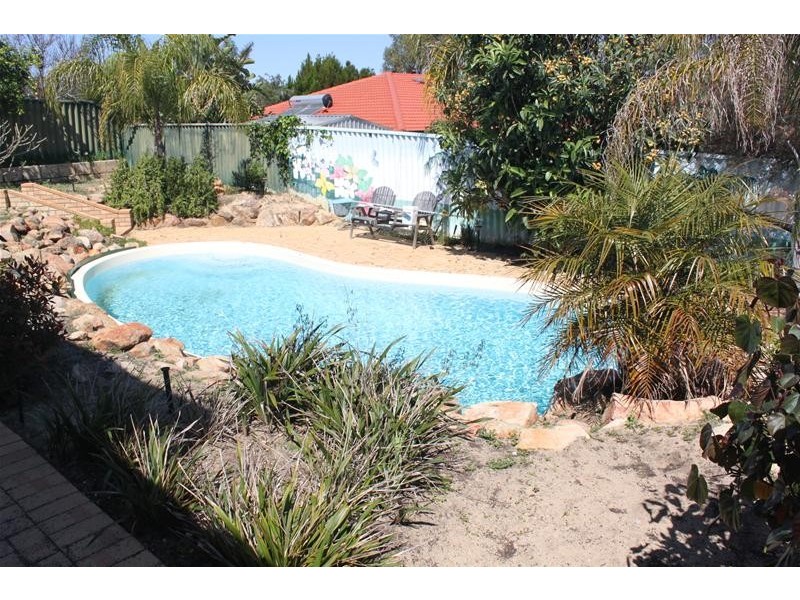 6 Bramble Place, Edgewater WA 6027