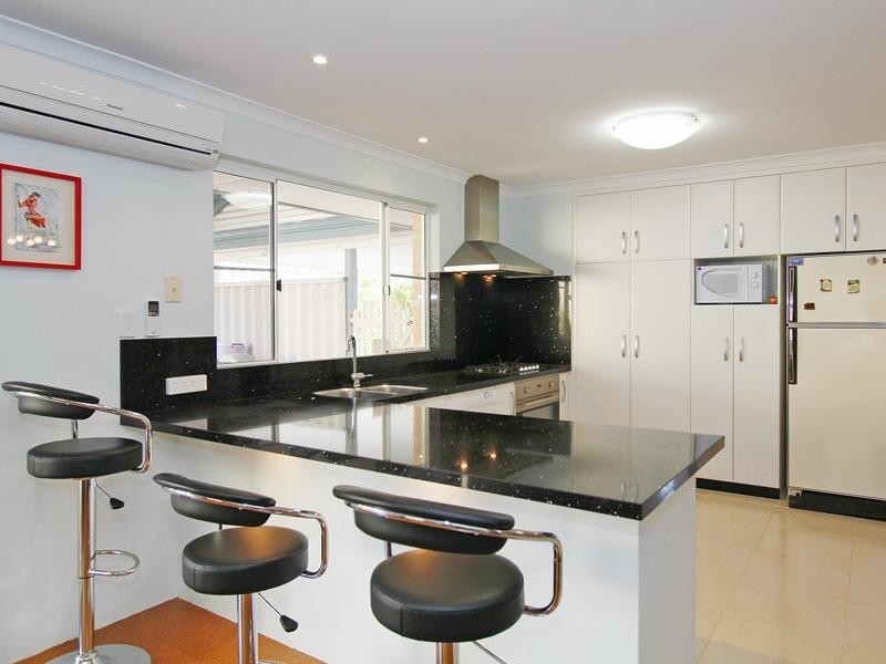 96 Otisco Crescent, Joondalup WA 6027