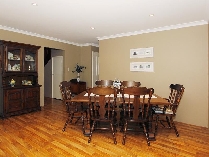 30 Roxburgh Circle, Kinross WA 6028