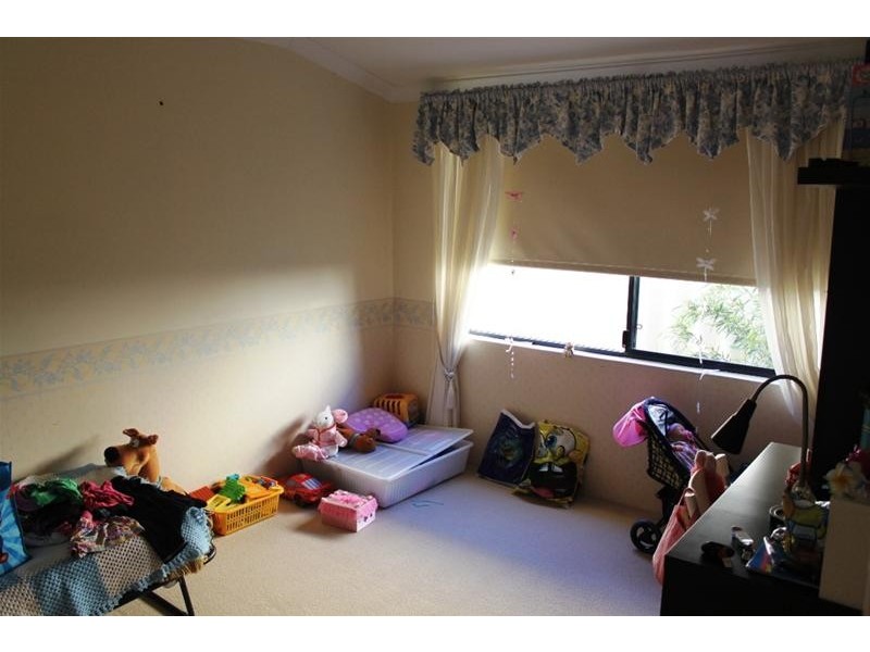 55 Palmerston Crescent, Tapping WA 6065