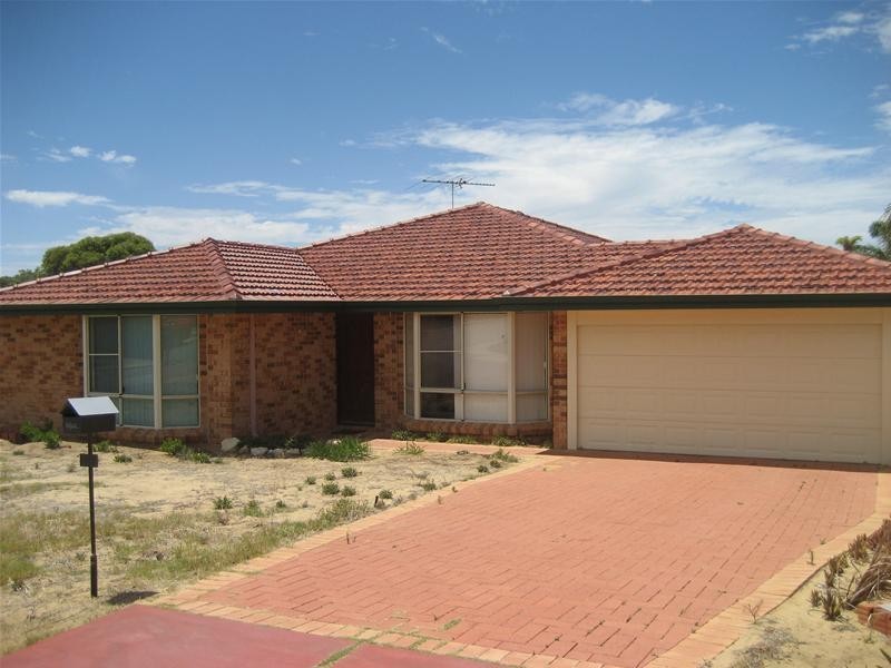 14 Dunfermline Way, Kinross WA 6028