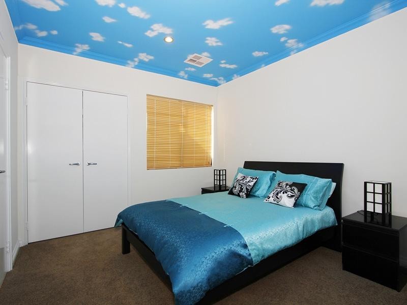 1 Shiralee Bend, Carramar WA 6031