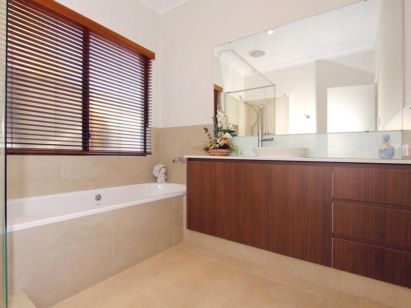 24 Second Avenue, Burns Beach WA 6028
