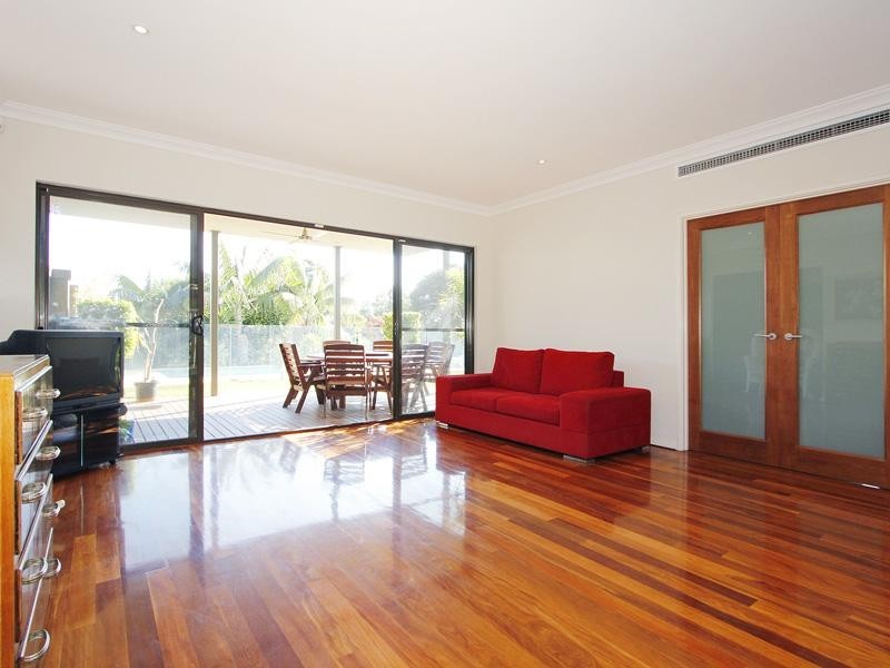 24 Second Avenue, Burns Beach WA 6028