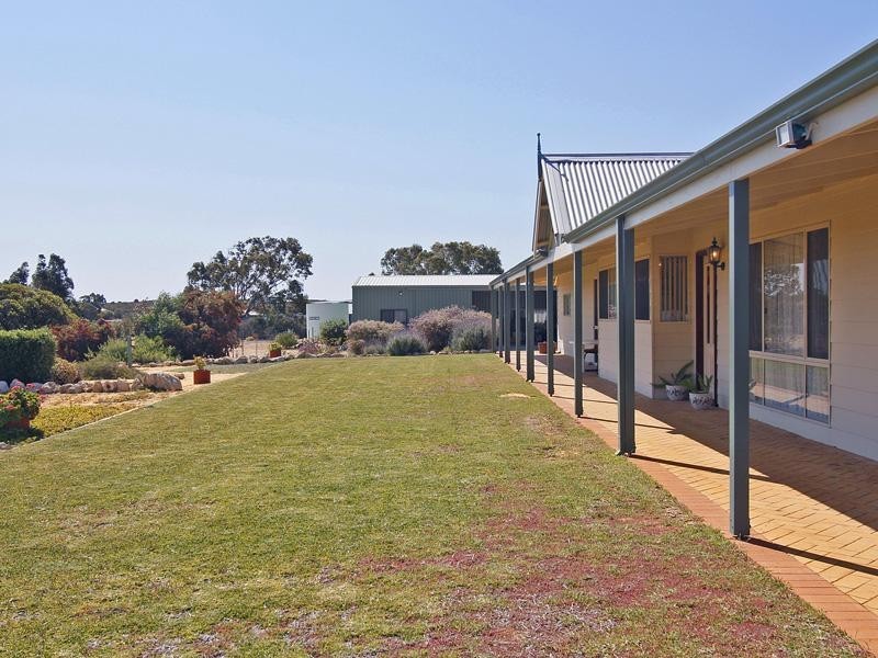 14 The Ridge, Lancelin WA 6044