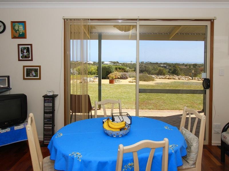 14 The Ridge, Lancelin WA 6044
