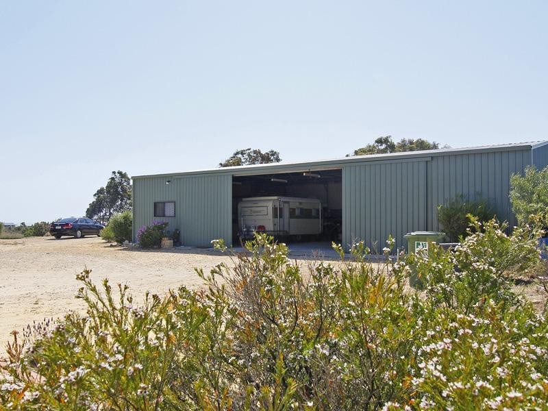14 The Ridge, Lancelin WA 6044