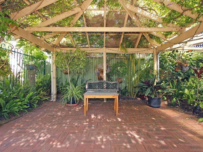 8 Eucumbene Crescent, Joondalup WA 6027