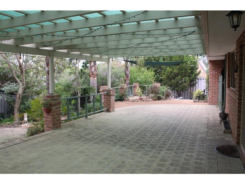 10 Dillon Glade, Joondalup WA 6027