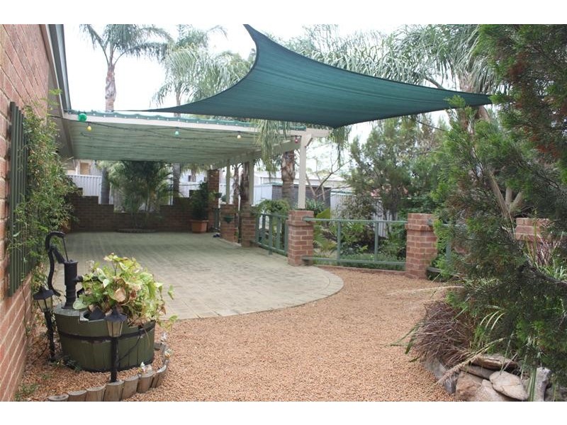 10 Dillon Glade, Joondalup WA 6027