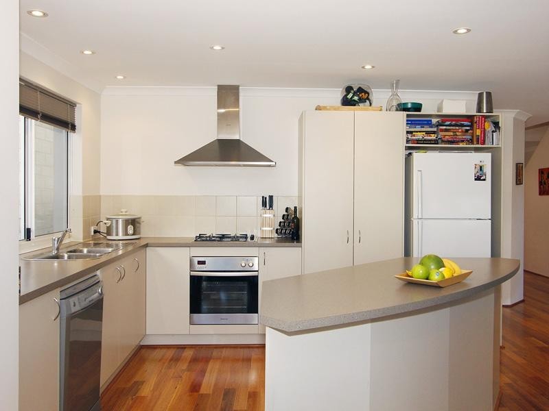 18 Gaudi Way, Clarkson WA 6030