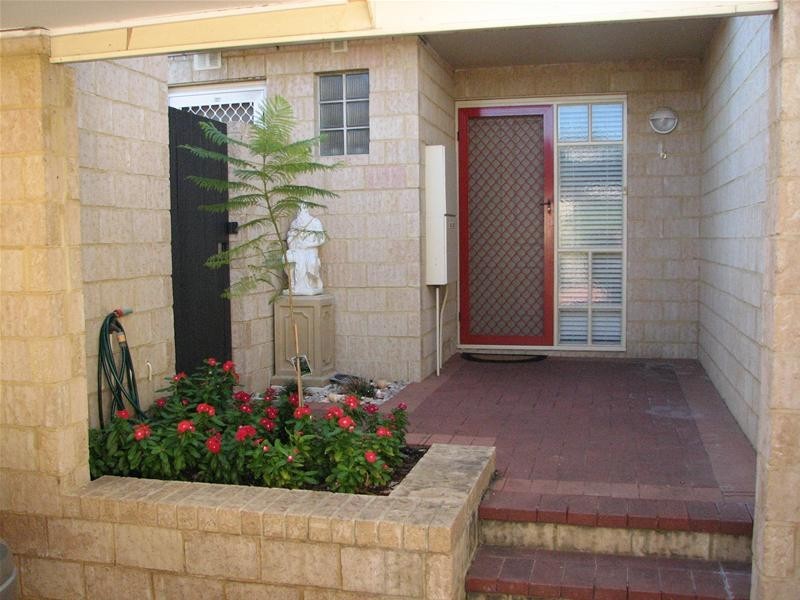 6/5 Spyglass Grove, Connolly WA 6027