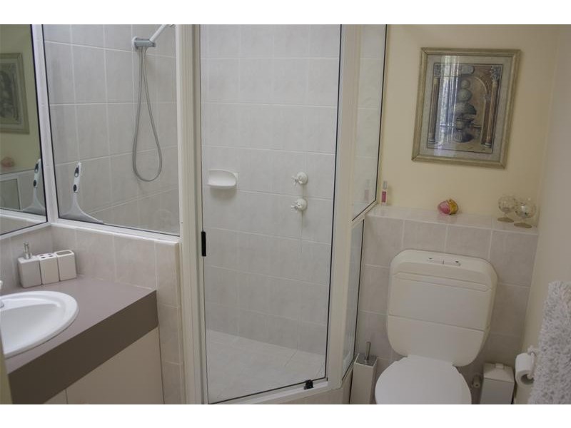 6/5 Spyglass Grove, Connolly WA 6027