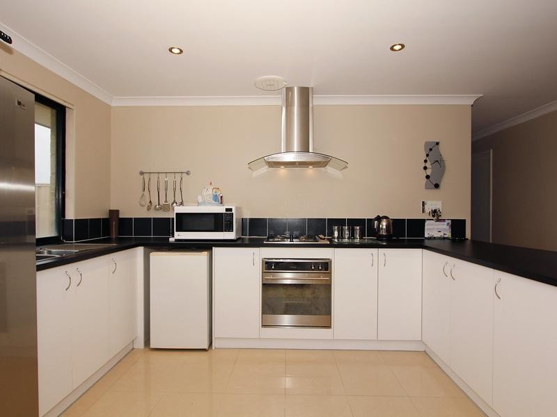 44 Ballymote Gardens, Ridgewood WA 6030