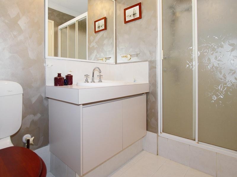 27 Gardiner Heights, Kinross WA 6028