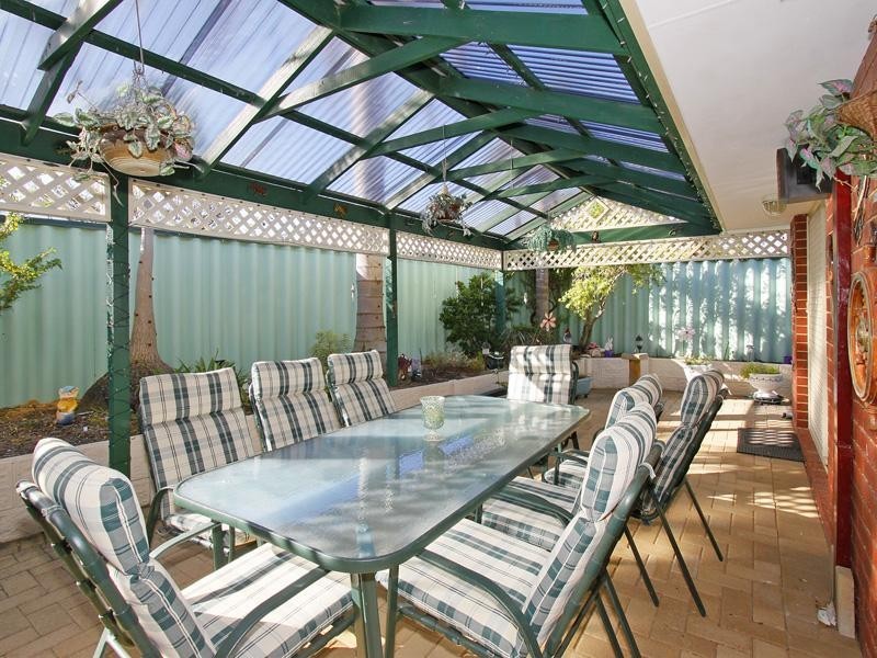 27 Gardiner Heights, Kinross WA 6028