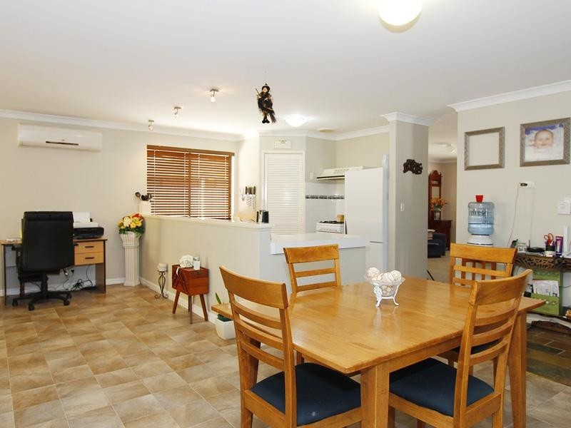 42 Osprey Circle, Ballajura WA 6066