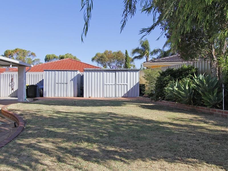 42 Osprey Circle, Ballajura WA 6066