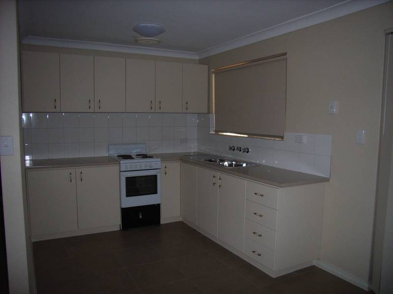 7 Halwest Way, Alexander Heights WA 6064