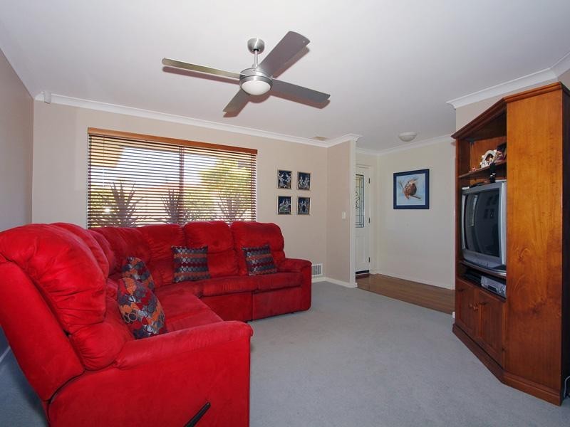 20 Clermont Gardens, Currambine WA 6028