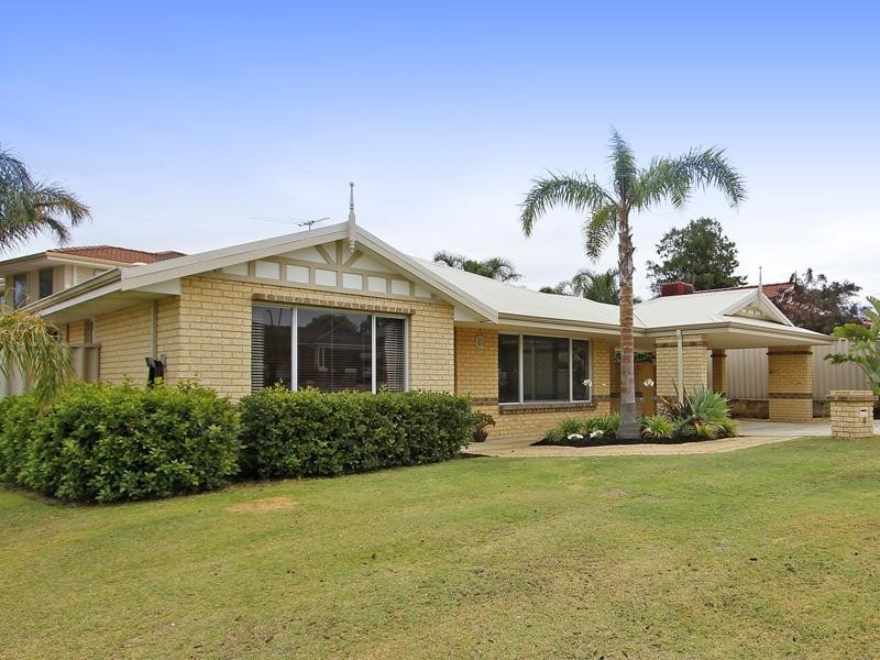 9 Simcoe Court, Joondalup WA 6027