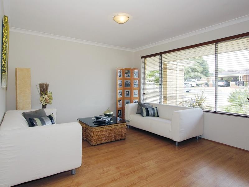 9 Simcoe Court, Joondalup WA 6027